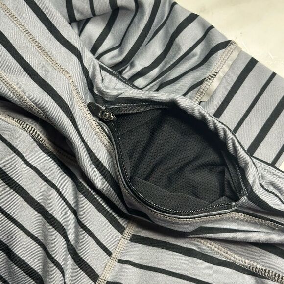 Athleta Relay Striped Leggings, Black & Gray, Size M, Running, Yoga, Athleisure - Picture 5 of 15